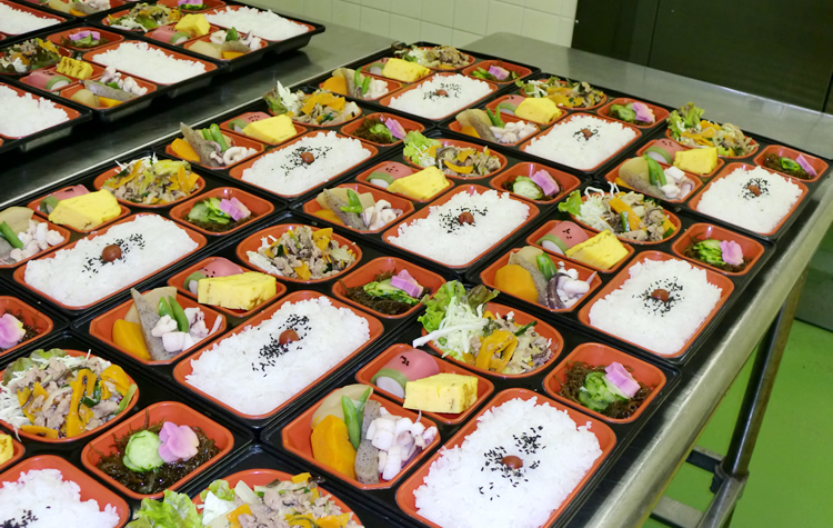 訪問給食